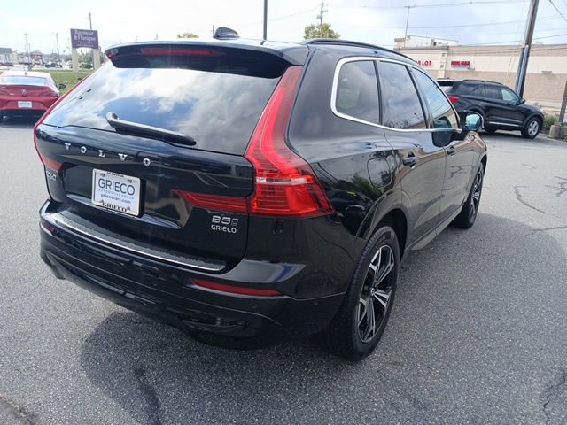 Used 2022 Volvo XC60 B5 Momentum w/ Advanced Package image 7