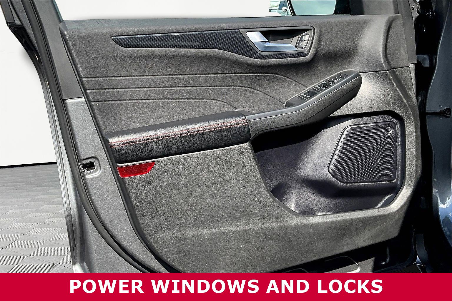 Used 2024 Ford Escape ST-Line Select w/ Tech Pack #1 image 20