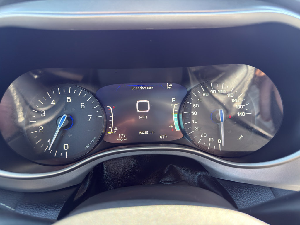 Used 2023 Chrysler Pacifica Touring-L w/ S Appearance Package image 18