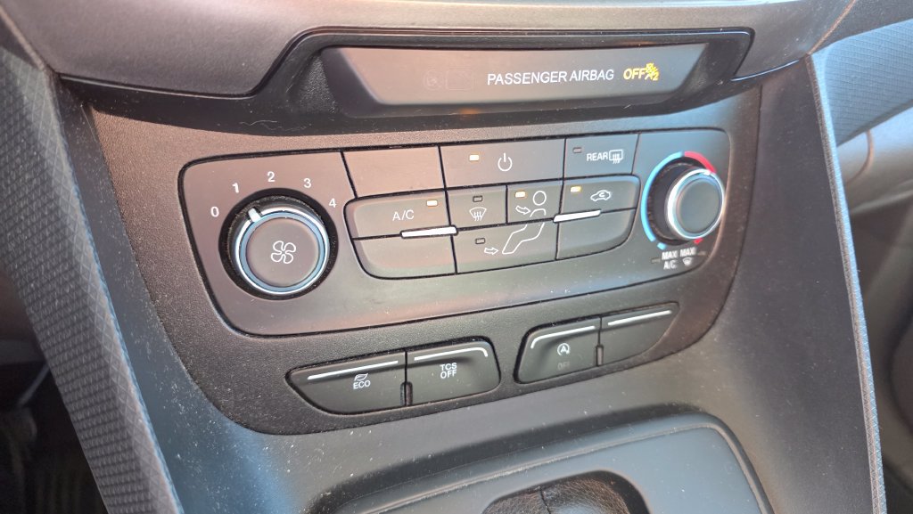 Used 2022 Ford Transit Connect XL FWD image 19
