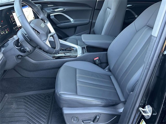 Certified 2025 Audi Q5 Premium Plus w/ Premium Plus image 21
