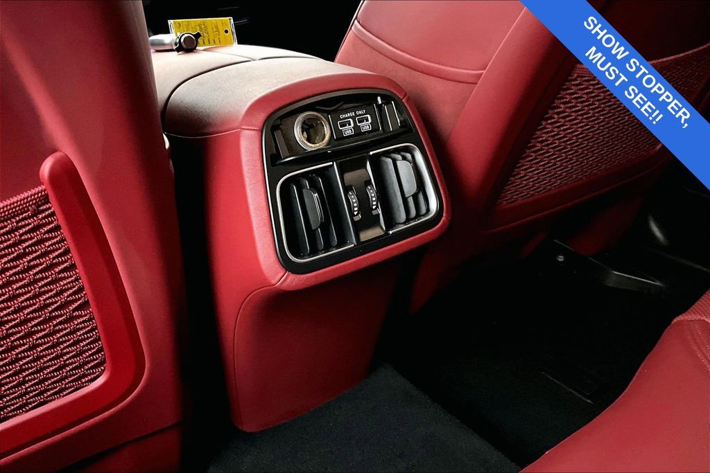 Used 2022 Maserati Levante Modena image 32