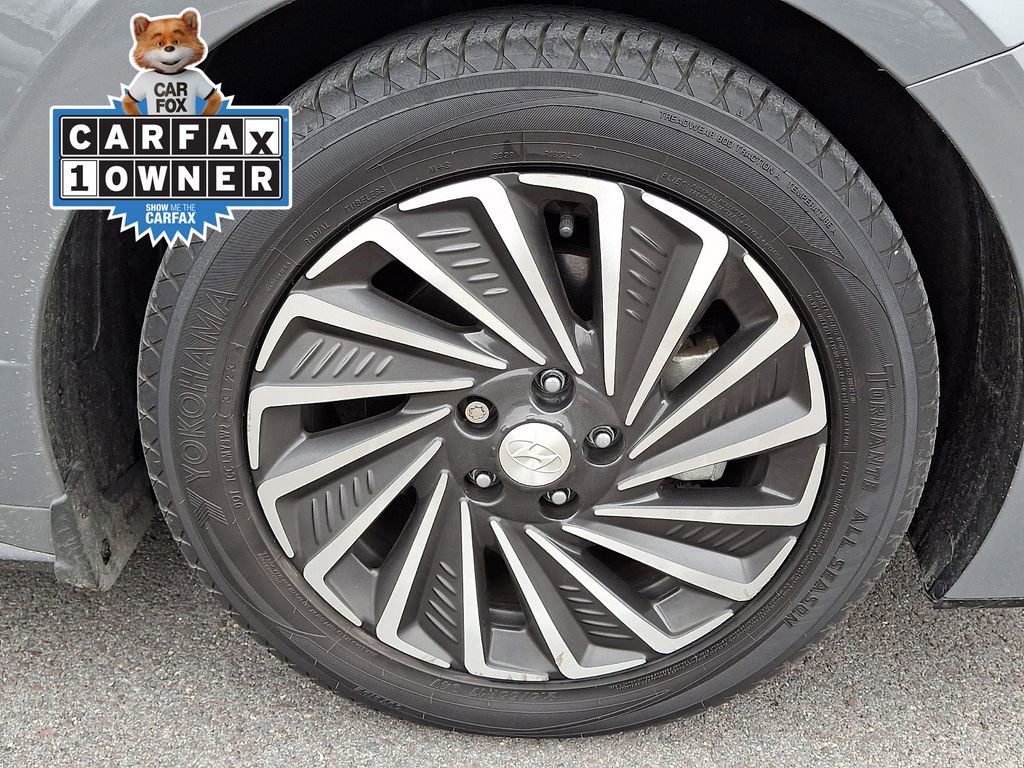 Used 2022 Hyundai Sonata Limited image 11