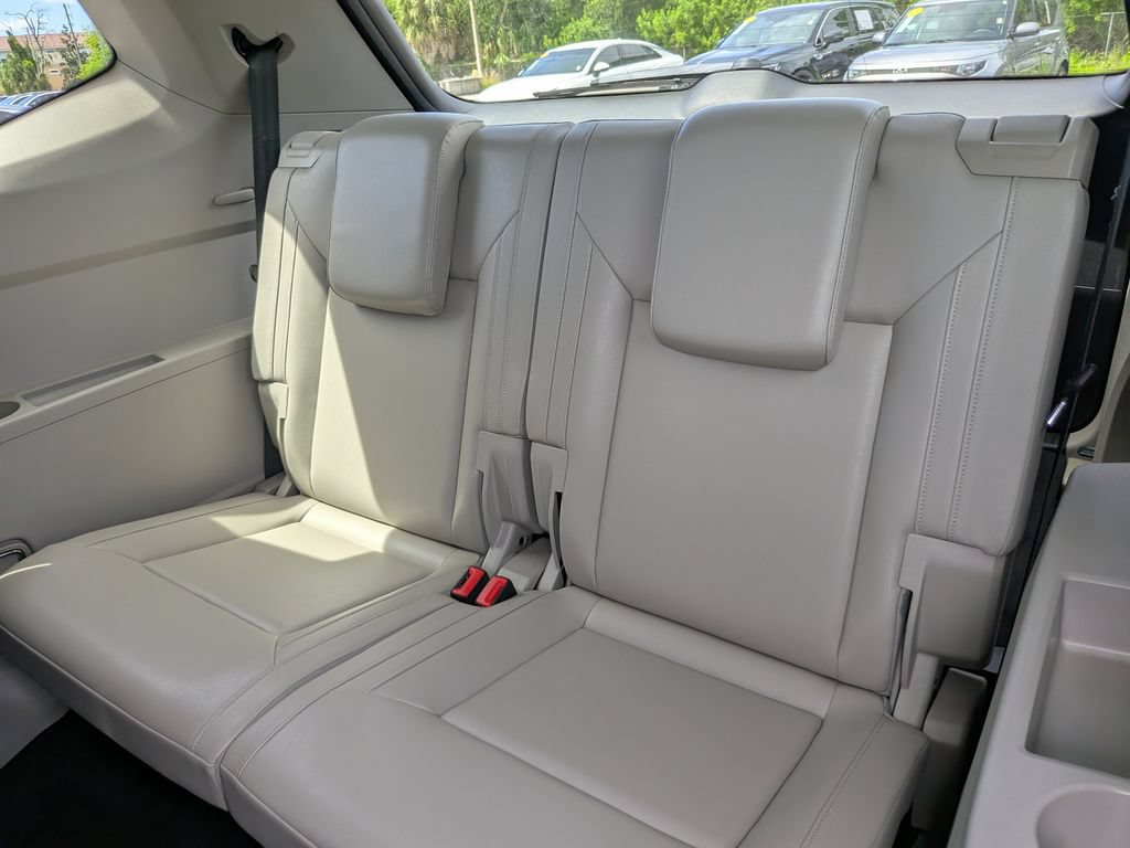 Used 2018 Volkswagen Atlas SE AWD/4WD image 19
