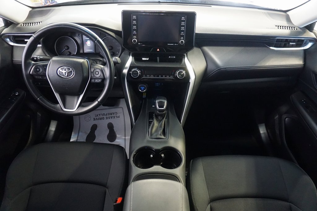 Certified 2022 Toyota Venza LE image 27