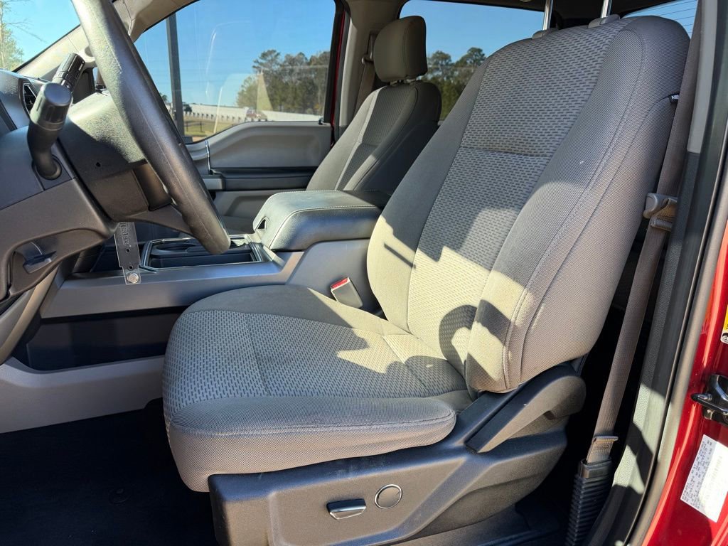 Used 2017 Ford F250 XLT w/ XLT Premium Package image 10