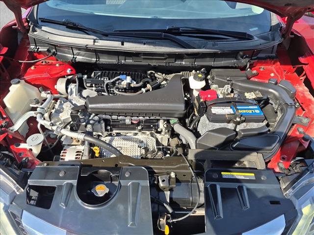 Used 2018 Nissan Rogue SV FWD image 21