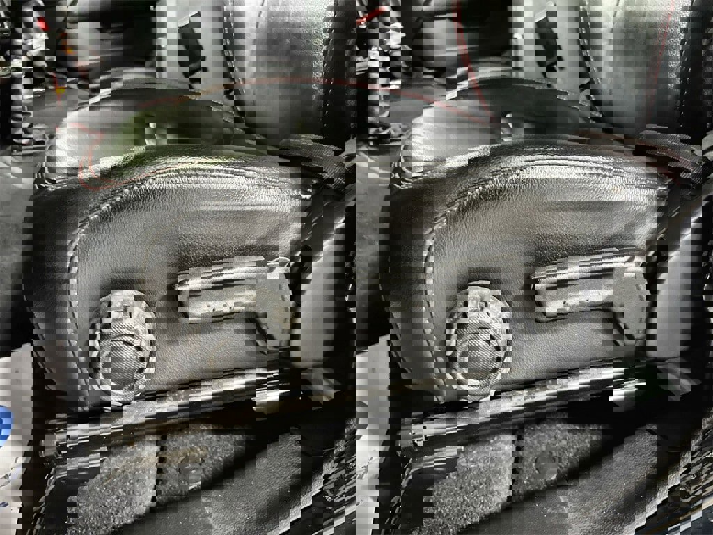 Used 2022 Jeep Gladiator Rubicon w/ Cold Weather Group image 13