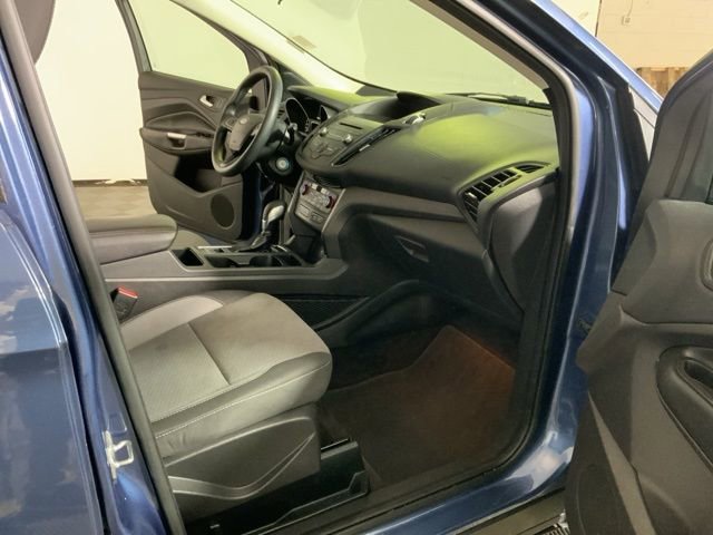 Used 2018 Ford Escape SE FWD image 27