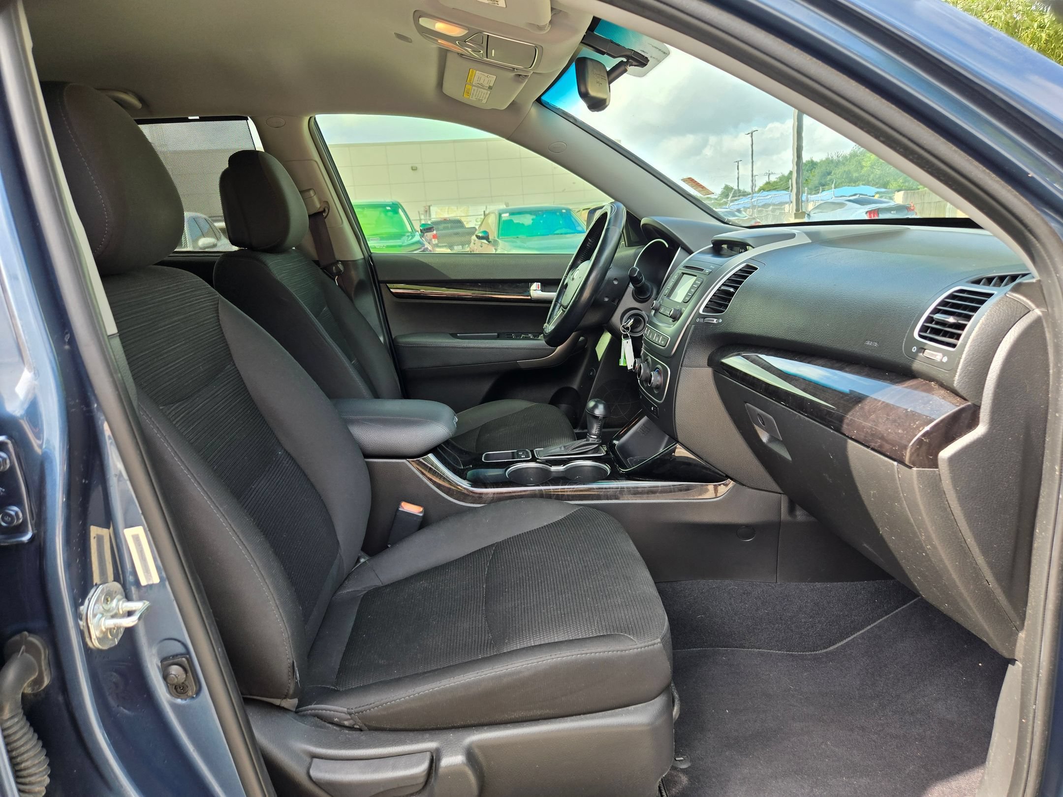 Used 2015 Kia Sorento LX FWD image 27