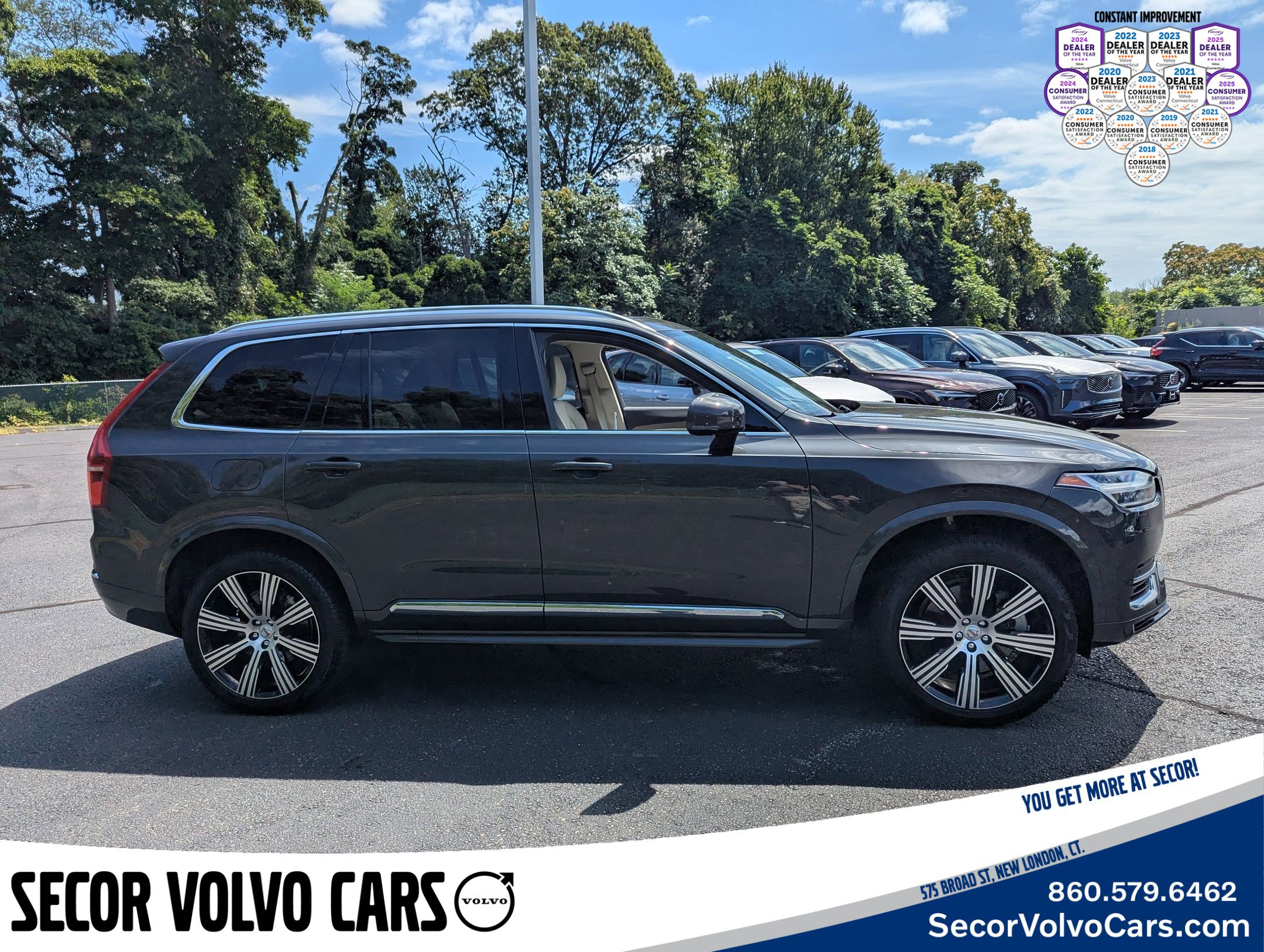 Certified 2024 Volvo XC90 T8 Ultimate image 3