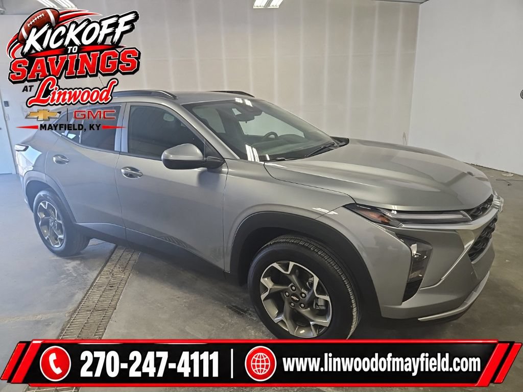 Used 2026 Chevrolet Trax LT w/ Driver Confidence Package FWD image 1