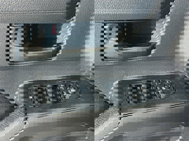 New 2026 Toyota Tacoma SR5 image 17