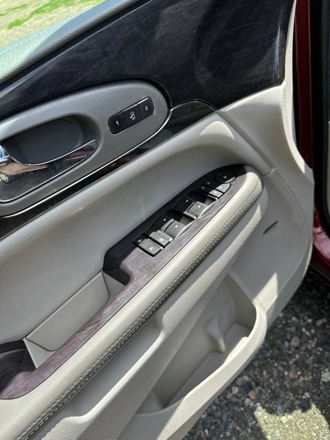 Used 2015 Buick Enclave Premium w/ Trailering Package AWD/4WD image 11
