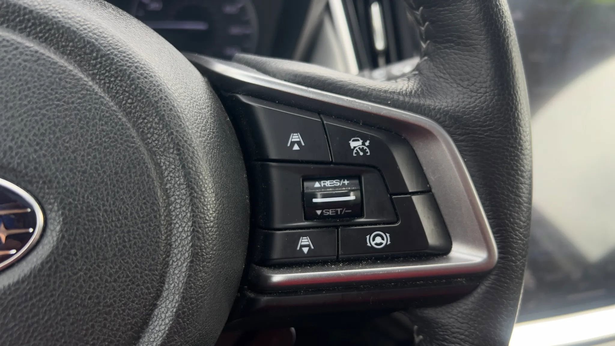 Used 2020 Subaru Outback Limited image 38