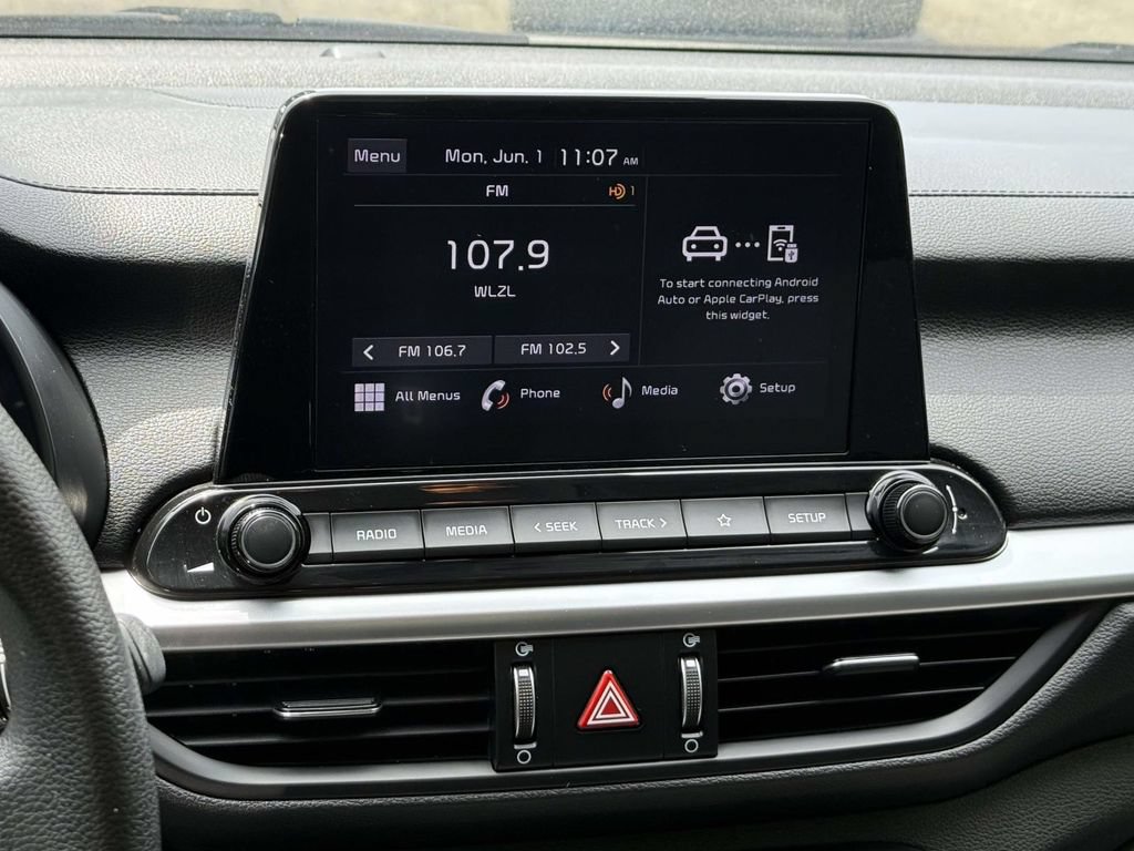 Used 2022 Kia Forte LXS FWD image 13