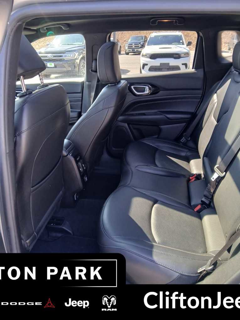 Used 2022 Jeep Compass High Altitude image 13