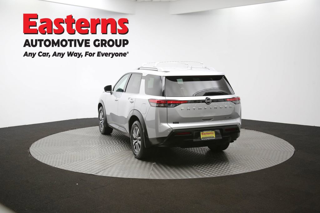 Used 2023 Nissan Pathfinder SL image 64