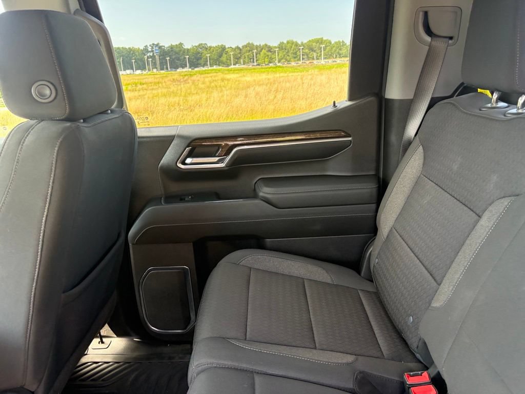 Used 2024 GMC Sierra 1500 SLE AWD/4WD image 43
