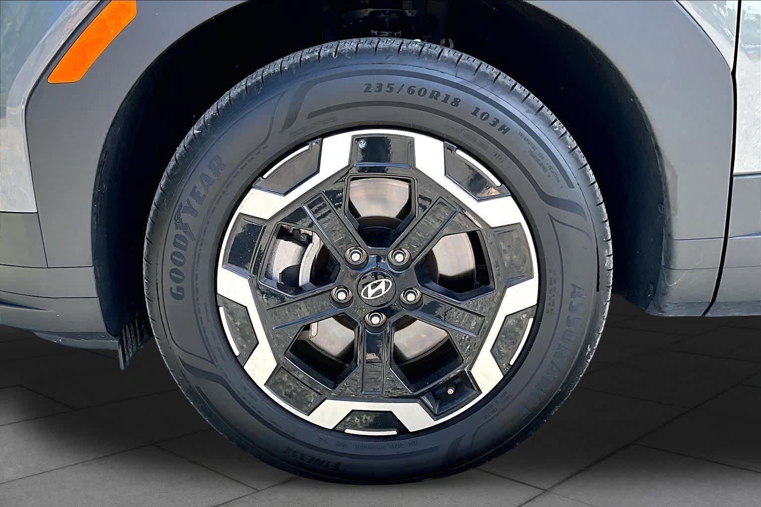 Used 2026 Hyundai Santa Fe SEL AWD/4WD image 11