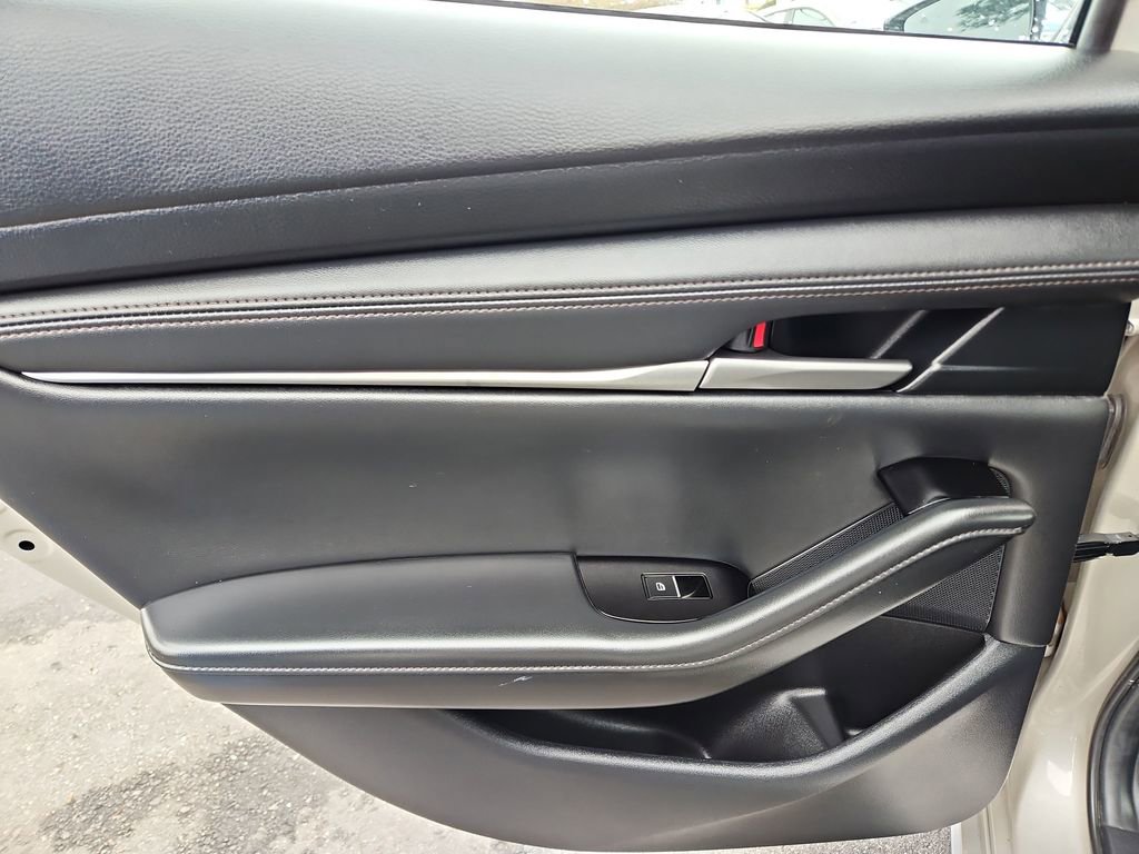 Used 2024 MAZDA MAZDA3 s image 26
