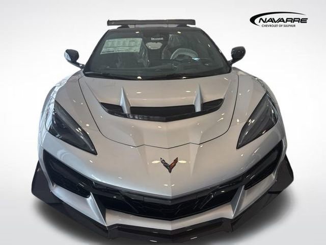 New 2026 Chevrolet Corvette ZR1 w/ ZR1 Carbon Fiber Aero Package image 3