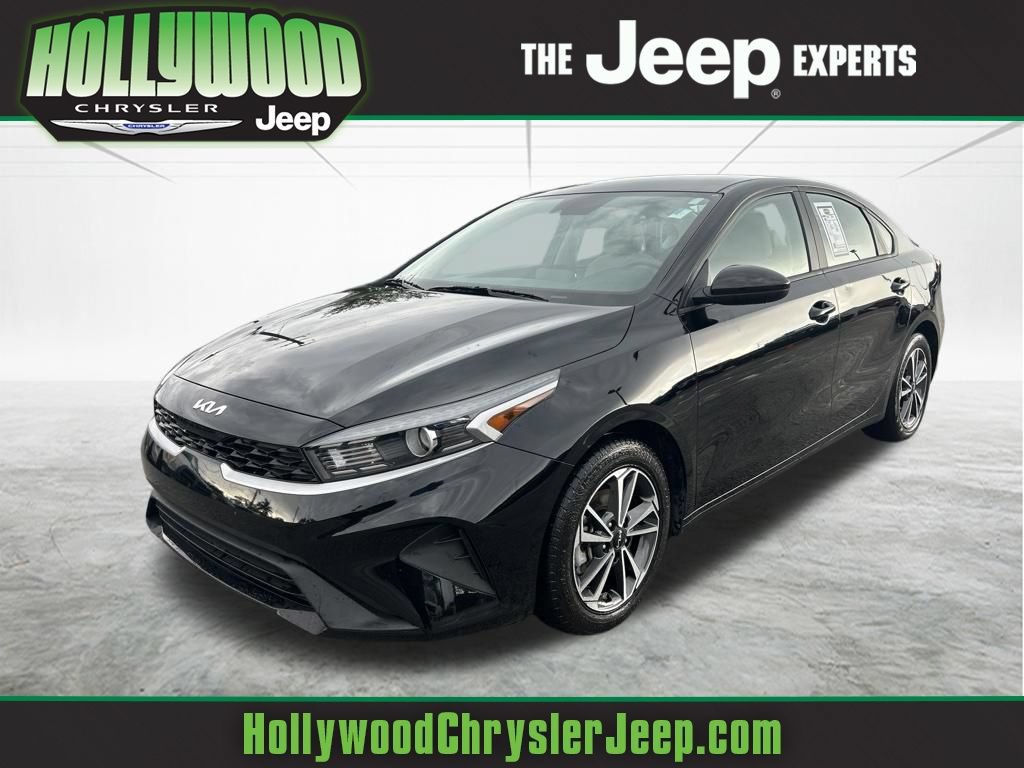 Used 2023 Kia Forte LXS