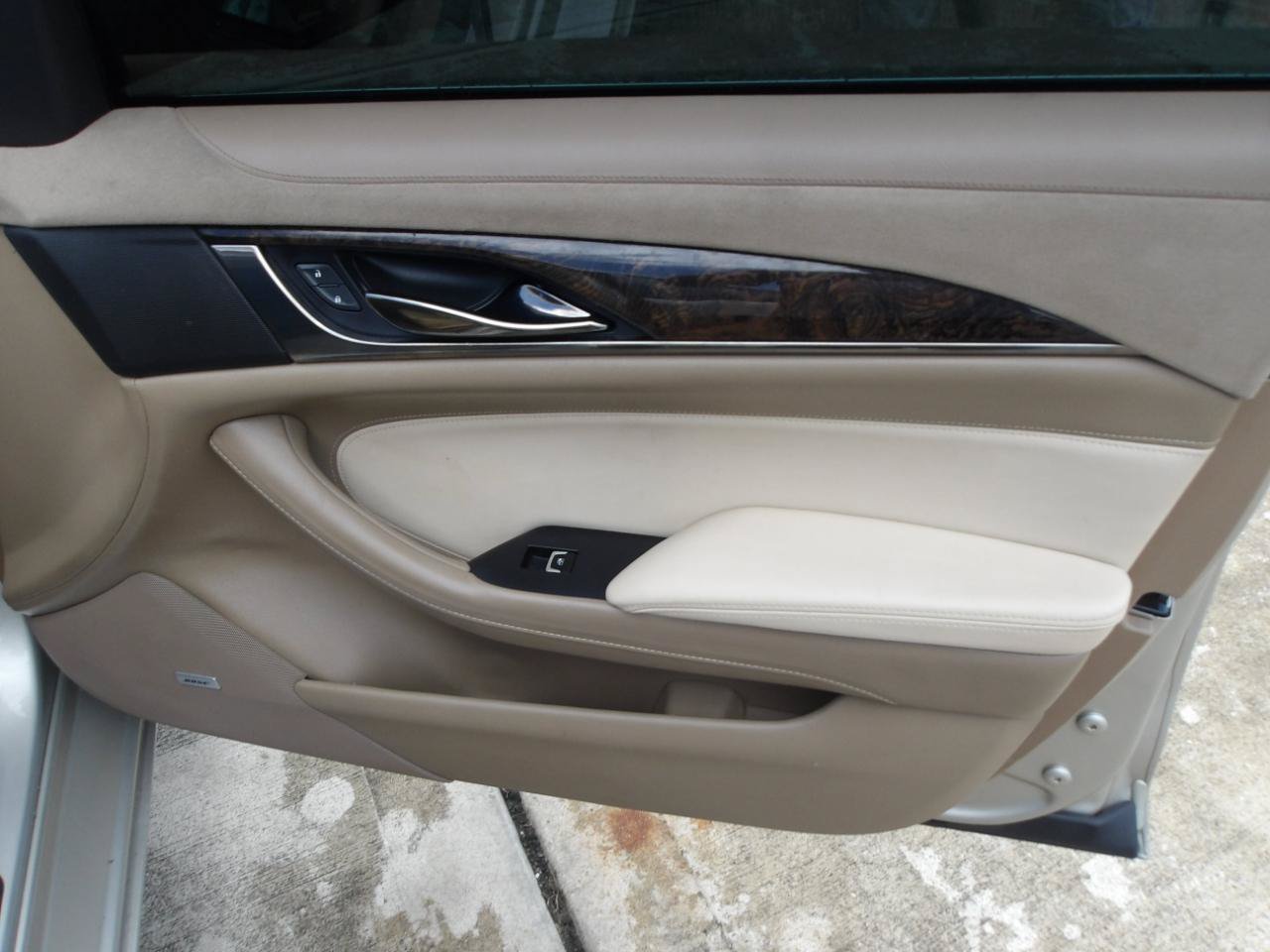 Used 2014 Cadillac CTS Luxury RWD image 9