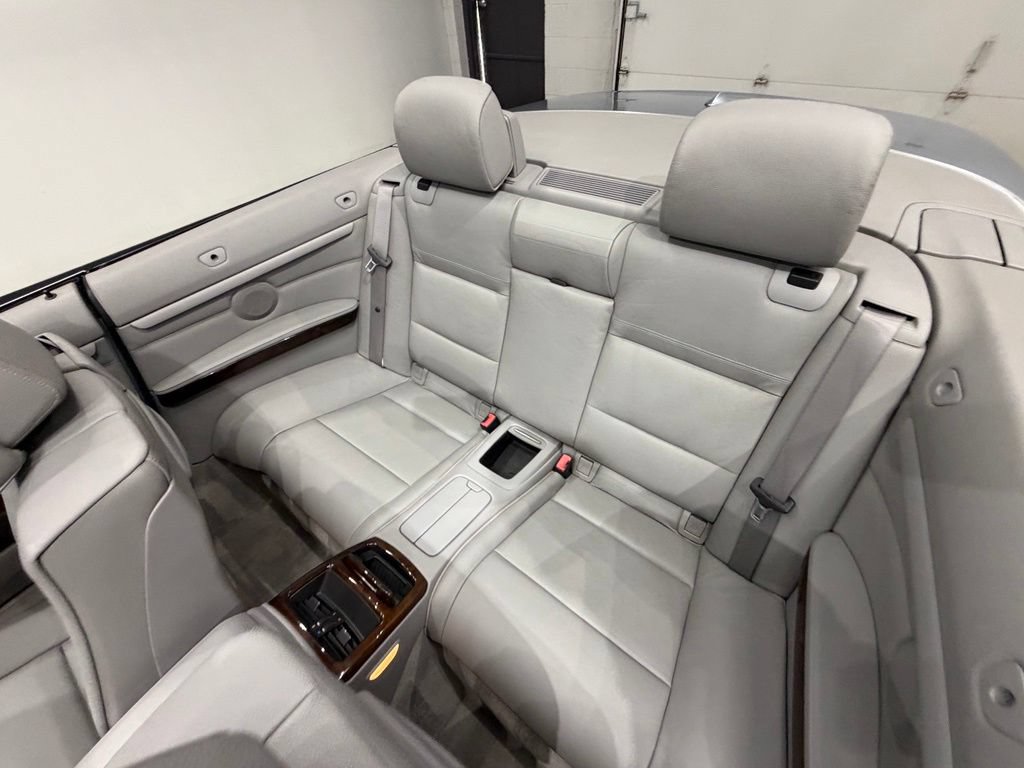 Used 2011 BMW 328i Convertible RWD image 22