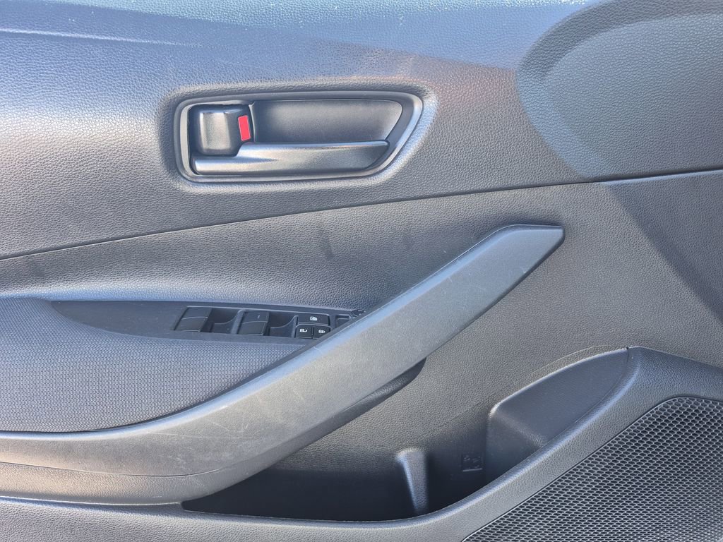 Used 2024 Toyota Corolla LE image 7