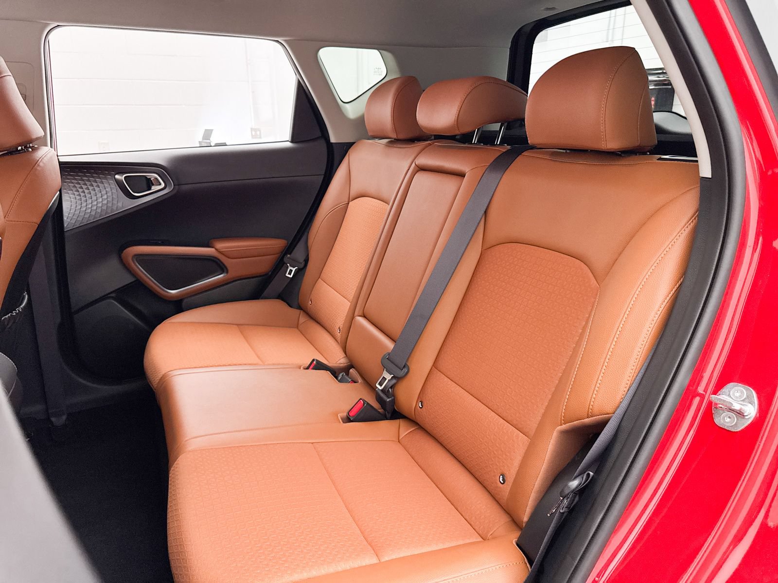 Certified 2025 Kia Soul EX FWD image 31