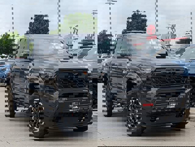 New 2026 Toyota Tacoma TRD Sport image 2