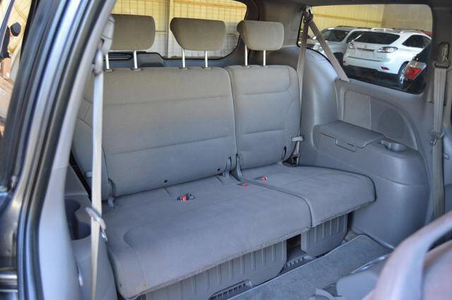 Used 2010 Honda Odyssey EX image 17
