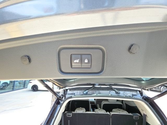 Used 2023 Nissan Pathfinder SL w/ SL Premium Package image 30