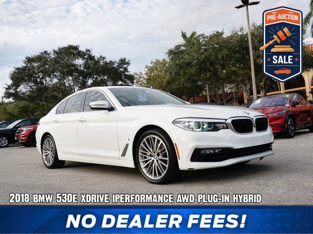 Used 2018 BMW 530e xDrive w/ Premium Package 2