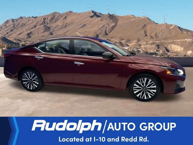 Used 2025 Nissan Altima 2.5 SV image 6