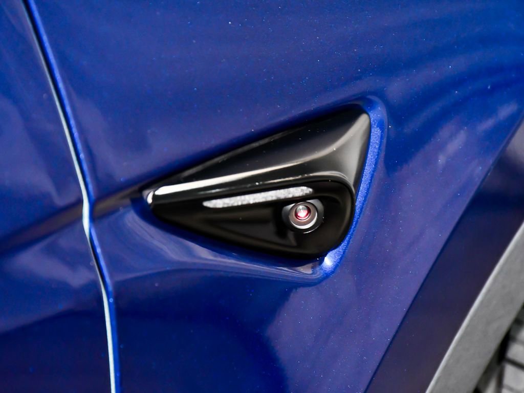 Used 2023 Tesla Model Y Performance AWD/4WD image 19