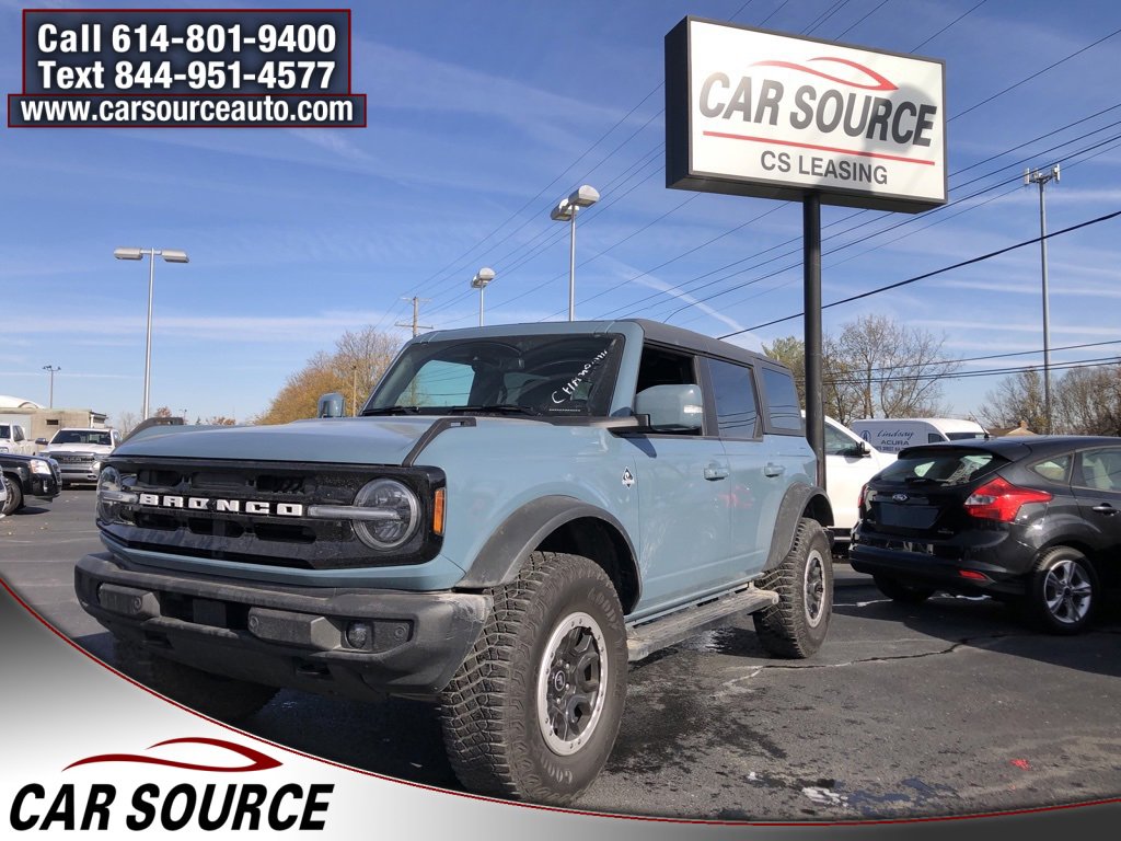 Used 2022 Ford Bronco Outer Banks w/ Sasquatch Package image 1