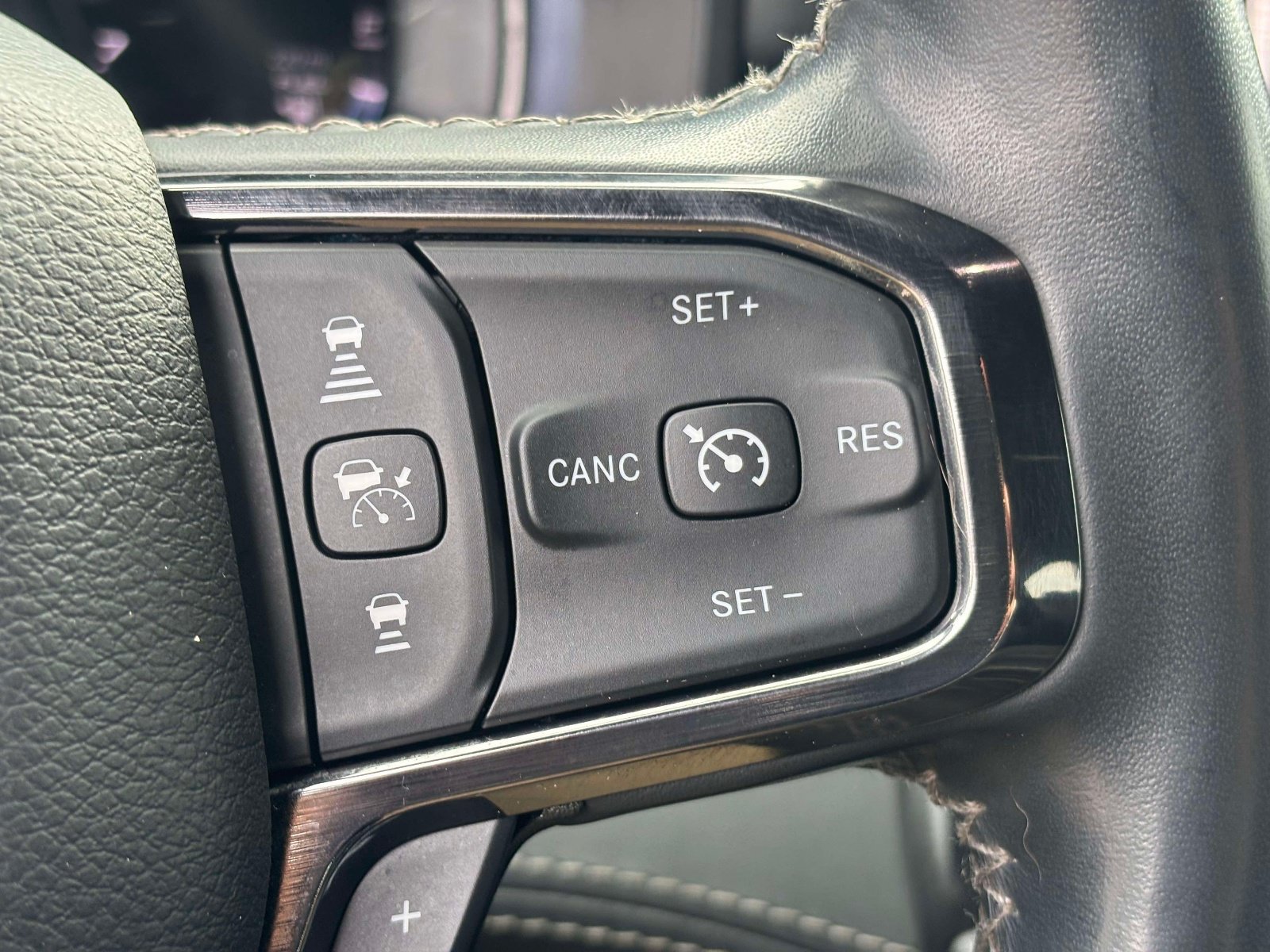 Certified 2024 RAM 1500 Limited AWD/4WD image 21