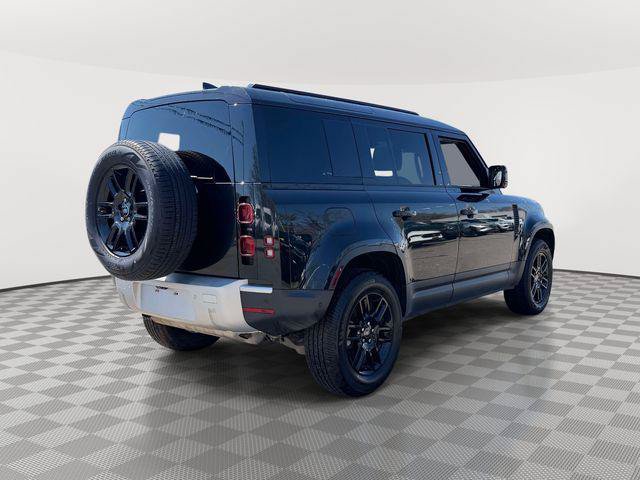 Used 2025 Land Rover Defender 110 S AWD/4WD image 7