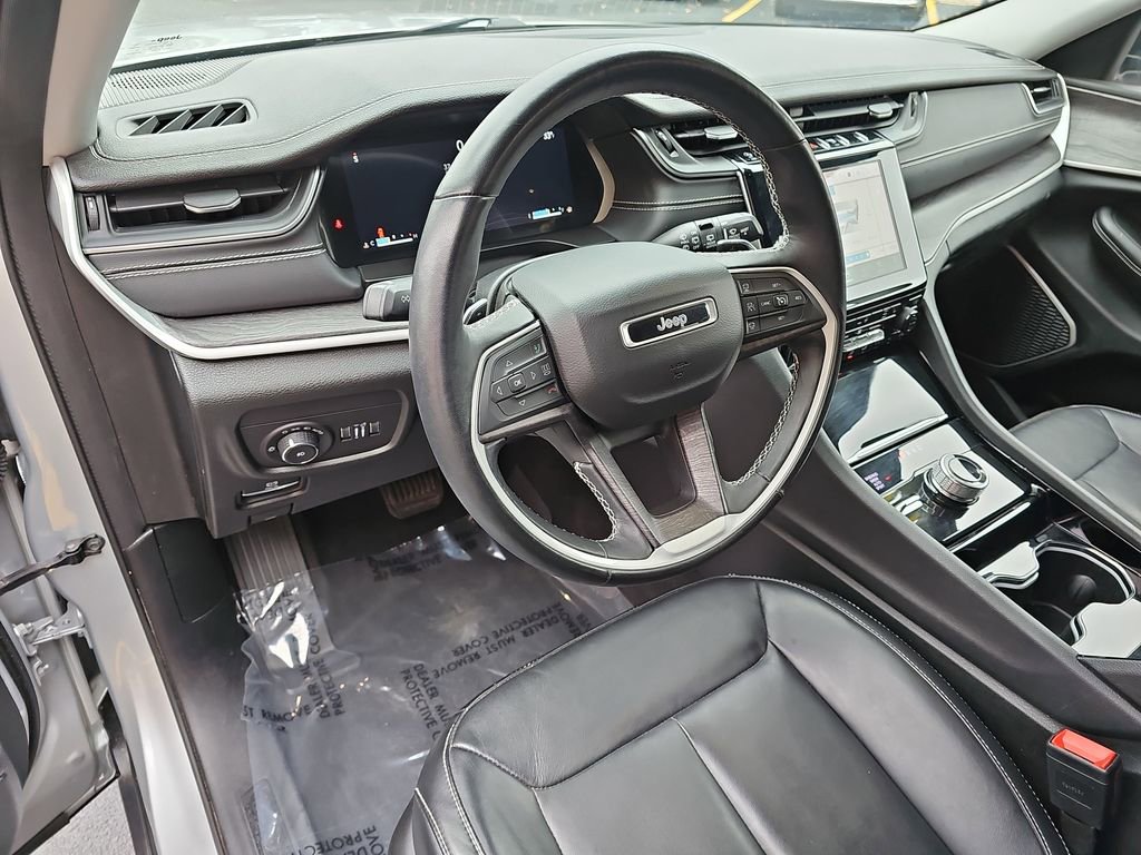 Certified 2021 Jeep Grand Cherokee L Limited image 18