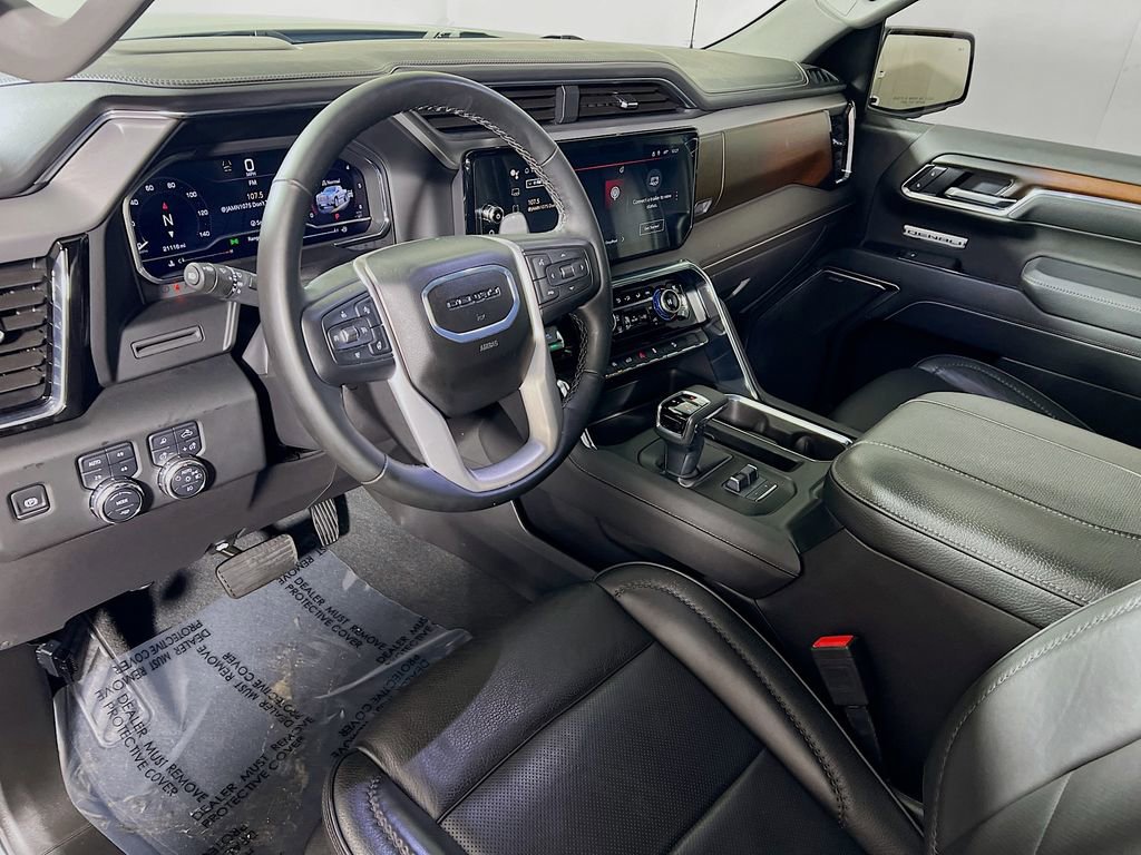 Used 2025 GMC Sierra 1500 Denali image 9
