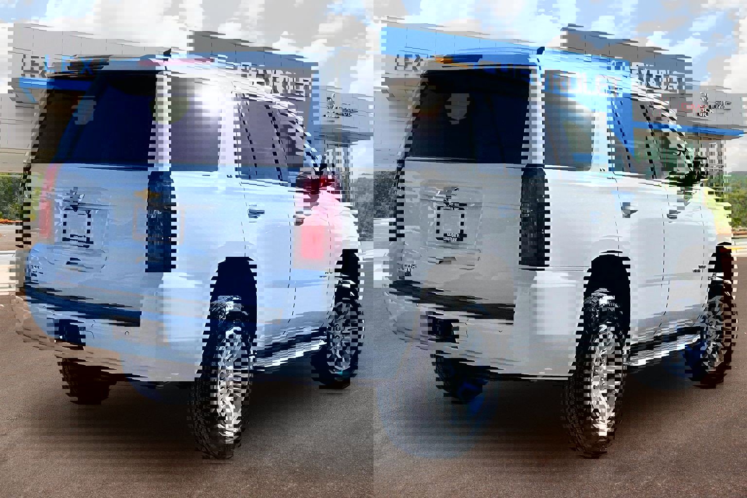 Used 2020 Chevrolet Tahoe LT image 13