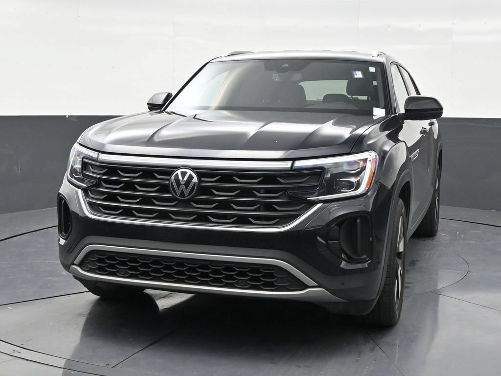 Used 2024 Volkswagen Atlas Cross Sport SE FWD image 8