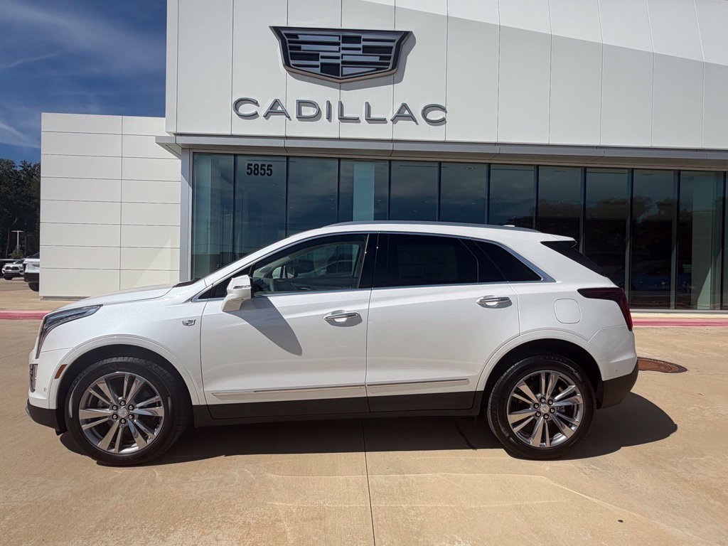 New 2026 Cadillac XT5 Premium Luxury w/ Driver Assist Package FWD image 2