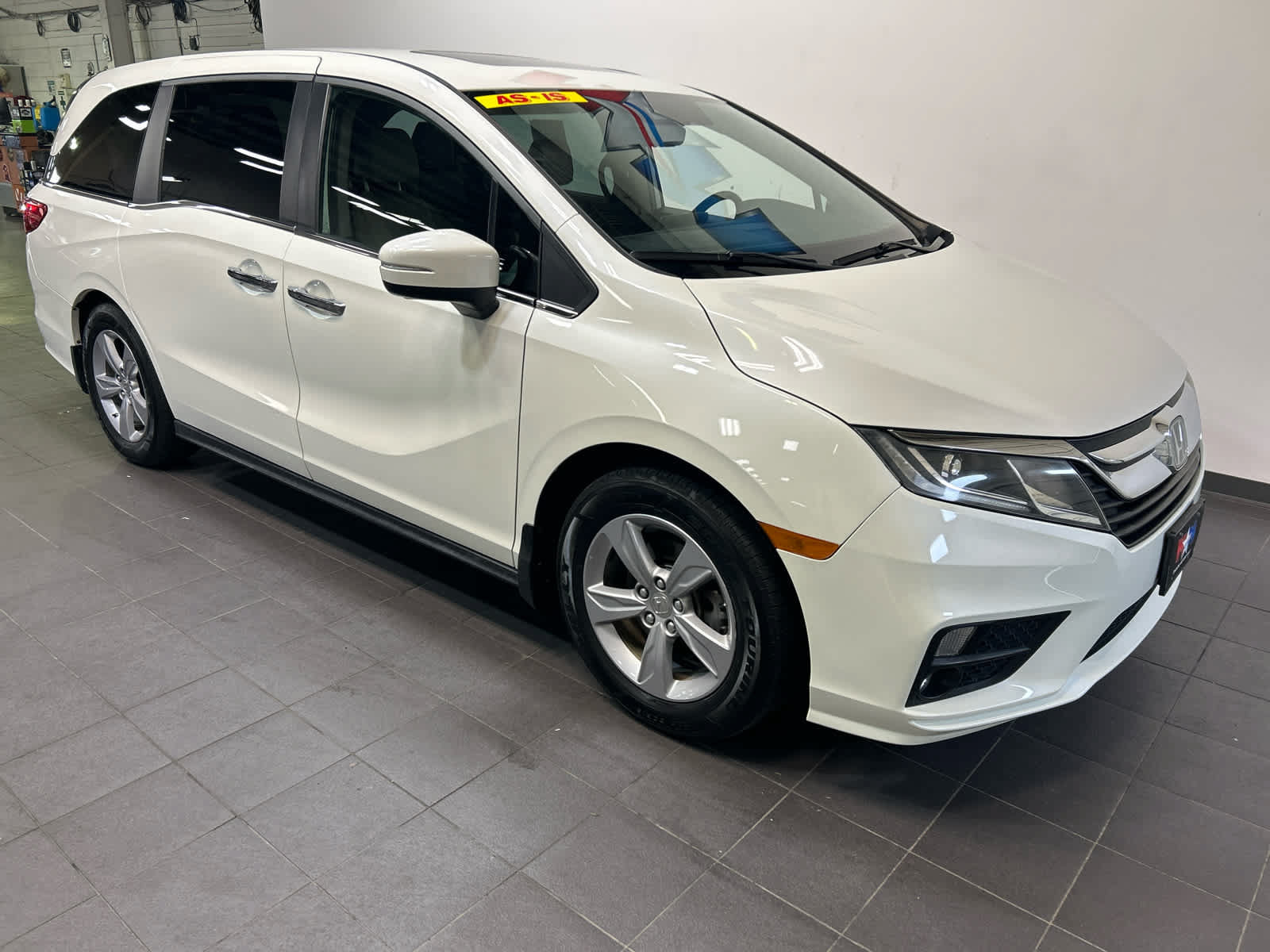 Used 2019 Honda Odyssey EX-L image 2