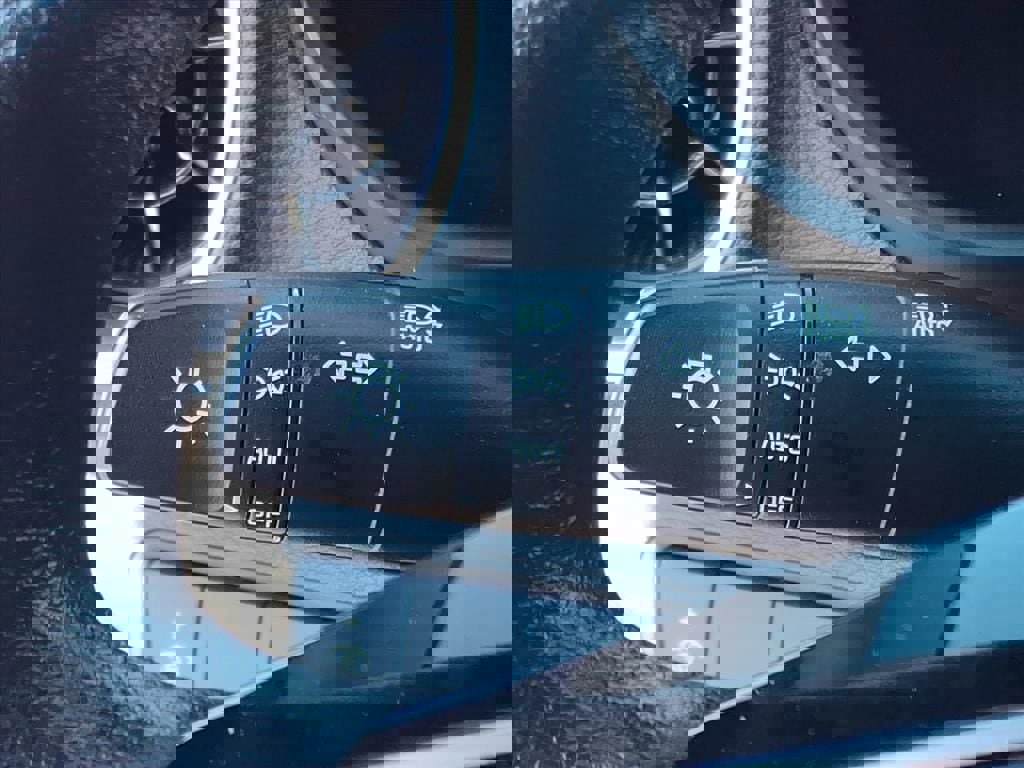 Used 2024 Kia Forte LXS image 17