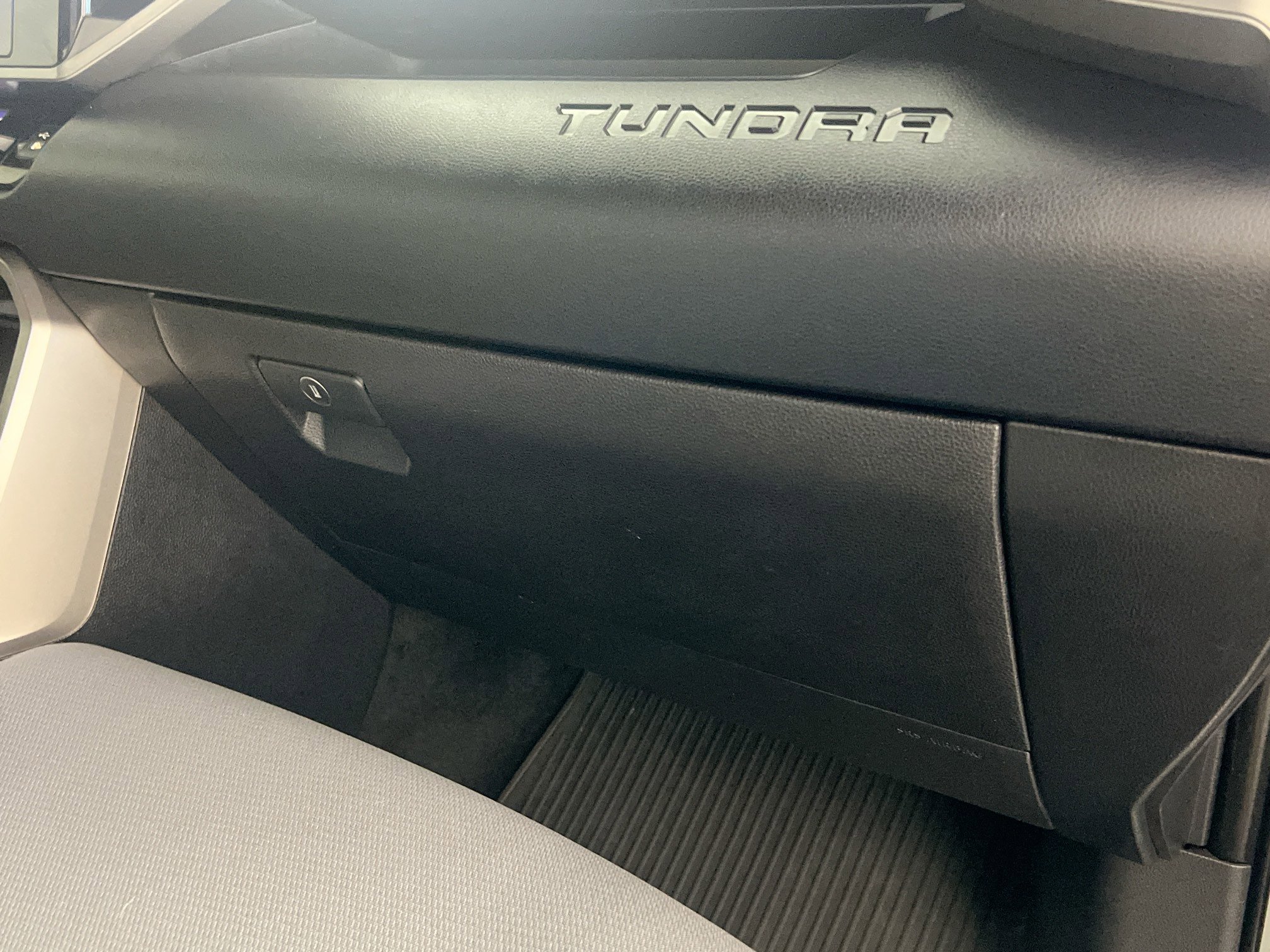 Used 2025 Toyota Tundra SR5 w/ SR5 Convenience Package image 35