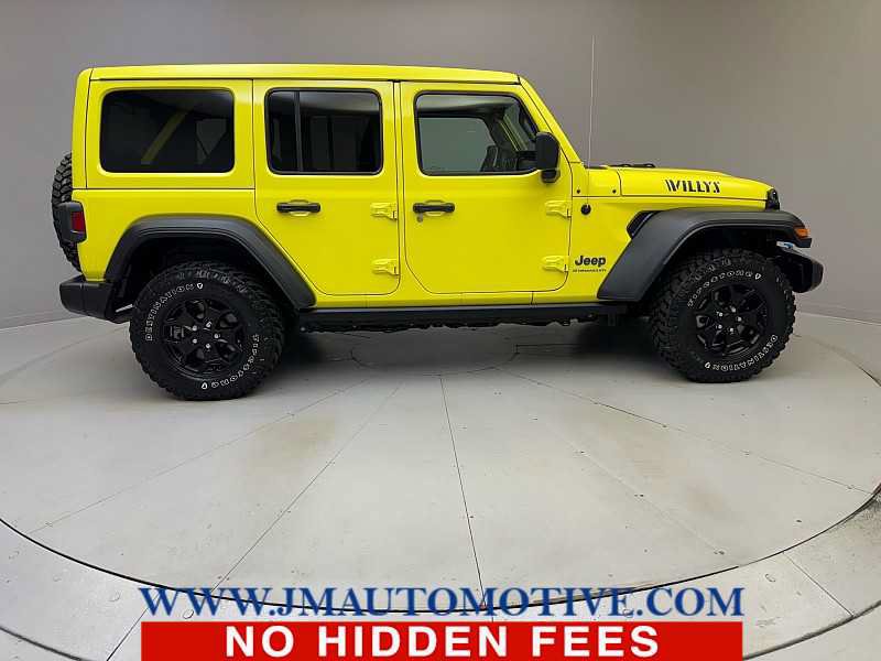 Used 2023 Jeep Wrangler Unlimited w/ Sun & Screen Package AWD/4WD image 6