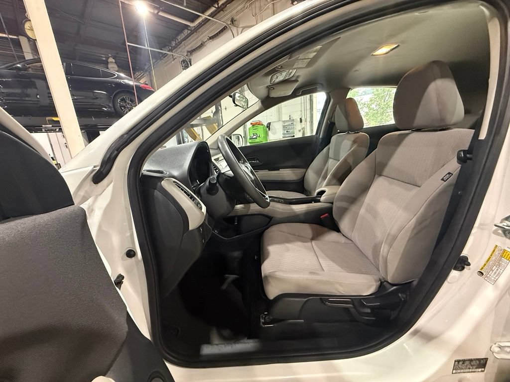 Used 2020 Honda HR-V LX image 20